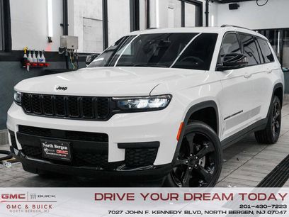 Used 2023 Jeep Grand Cherokee L Laredo