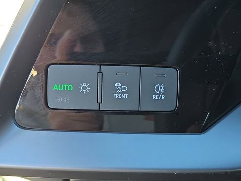 Used 2023 Audi A3 2.0T Premium w/ Convenience Package image 47