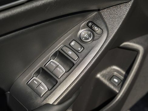 Used 2022 Honda Accord Sport image 35