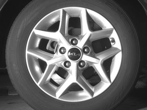 Used 2025 Kia Soul LX w/ LX Technology Package FWD image 22