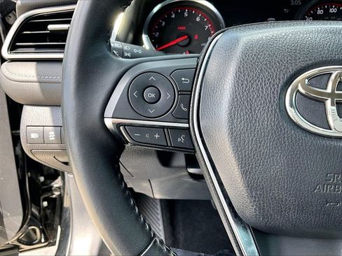 Used 2019 Toyota Camry XSE FWD image 20