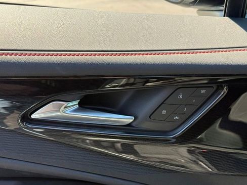 New 2026 Chevrolet Blazer EV RS image 13