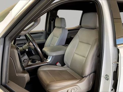 Used 2023 GMC Sierra 1500 SLT AWD/4WD image 15