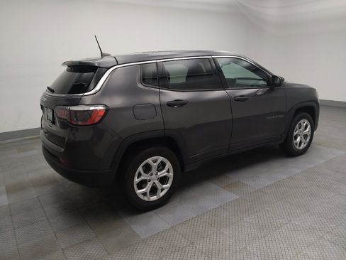 Used 2024 Jeep Compass Sport AWD/4WD image 10