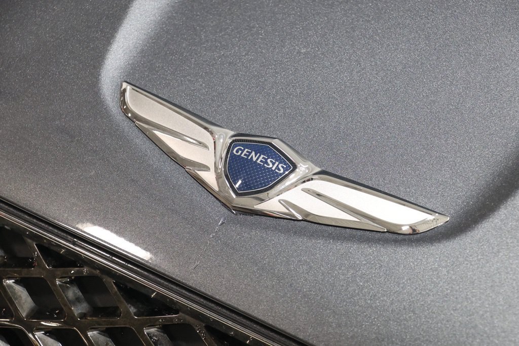 Used 2022 Genesis GV70 2.5T w/ Advanced Package AWD/4WD image 12