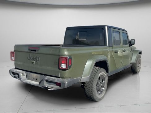 Used 2023 Jeep Gladiator Willys image 4