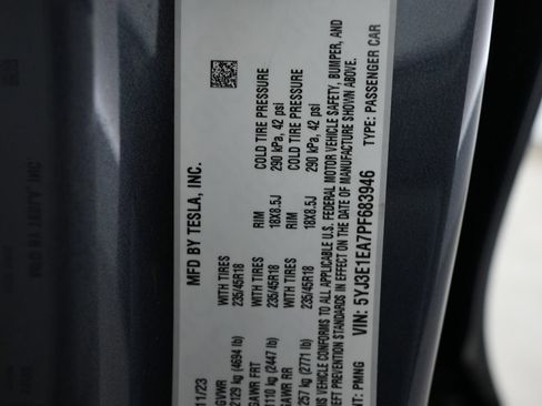 Used 2023 Tesla Model 3 Standard Range image 26