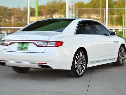 Used 2017 Lincoln Continental Reserve w/ Luxury Package image 7