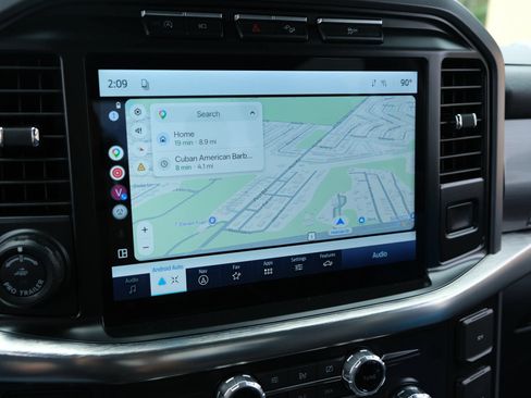 Used 2021 Ford F150 Lariat w/ Equipment Group 502A High AWD/4WD image 22