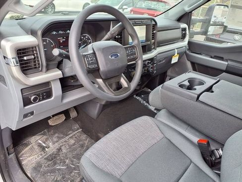 New 2024 Ford F350 XLT RWD image 6