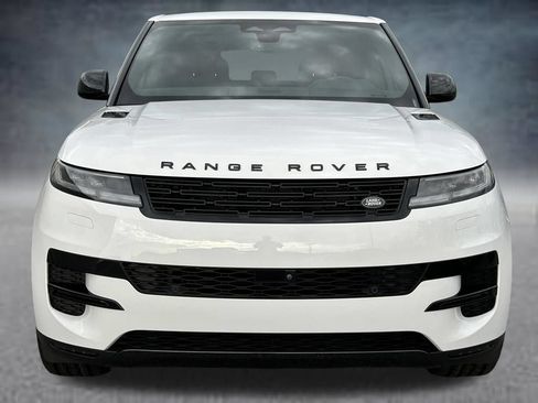 Used 2025 Land Rover Range Rover Sport SE AWD/4WD image 8