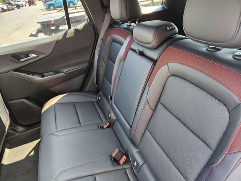 New 2026 Chevrolet Equinox RS AWD/4WD image 11