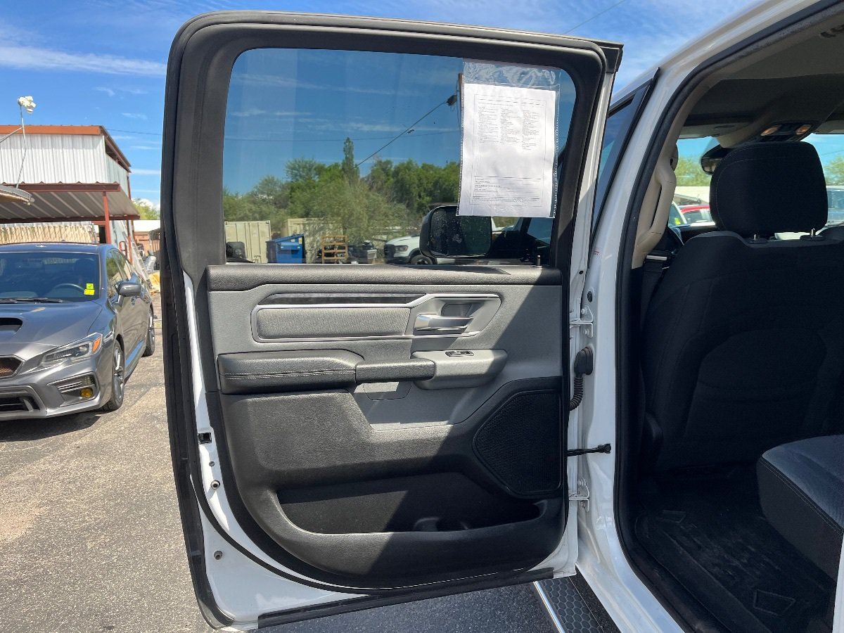Used 2019 RAM 1500 Big Horn AWD/4WD image 14