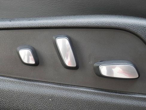 Used 2021 Cadillac XT5 Sportv w/ LPO, Floor Liner Package image 64