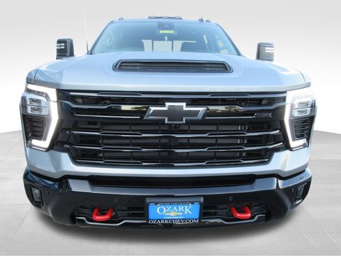 New 2026 Chevrolet Silverado 2500 LT w/ Trail Boss Package AWD/4WD image 9