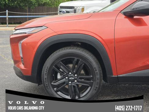 Used 2024 Chevrolet Trax ACTIV w/ Driver Confidence Package FWD image 6