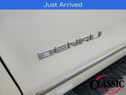 Used 2014 GMC Sierra 1500 Denali image 18