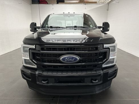 Used 2022 Ford F250 Lariat AWD/4WD image 3