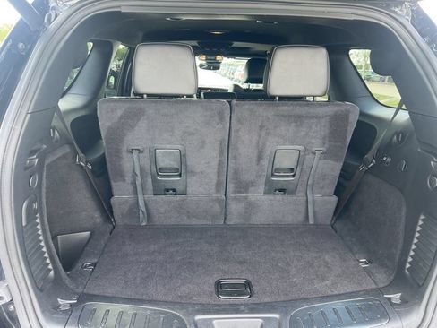 Certified 2022 Dodge Durango R/T RWD image 36