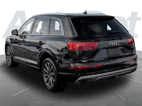 Used 2018 Audi Q7 3.0T Premium Plus w/ Premium Plus Package image 2