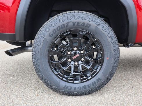 New 2026 GMC Canyon Elevation w/ Convenience Package image 29