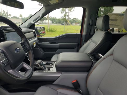 New 2025 Ford F150 Lariat w/ Equipment Group 501A Mid image 8