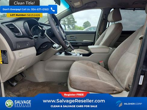 Used 2015 Kia Sedona LX w/ LX Convenience Package FWD image 9