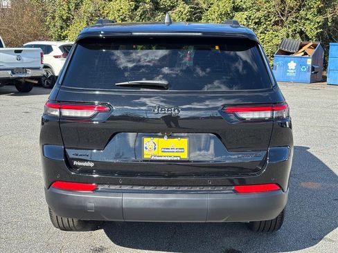 New 2025 Jeep Grand Cherokee L Limited image 19