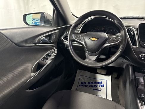 Used 2020 Chevrolet Malibu LS image 20