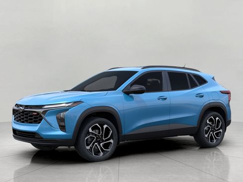 New 2026 Chevrolet Trax RS image 2