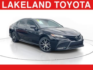 Used 2022 Toyota Camry SE video 1