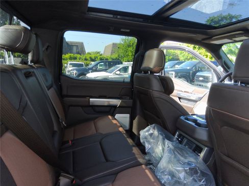 New 2026 Ford F350 King Ranch w/ Tremor Off-Road Package AWD/4WD image 25