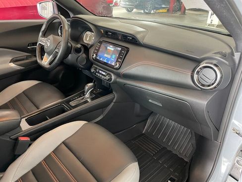 Used 2021 Nissan Kicks SR w/ SR Premium Package FWD image 19