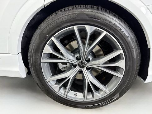 Used 2026 Audi Q8 Premium Plus w/ Premium Plus Package AWD/4WD image 31