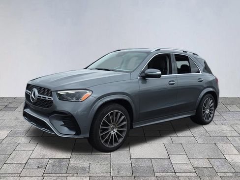 Used 2025 Mercedes-Benz GLE 350 4MATIC image 3