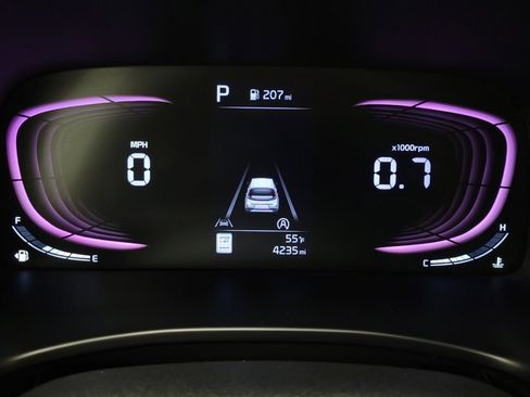 Used 2025 Kia Soul LX image 23