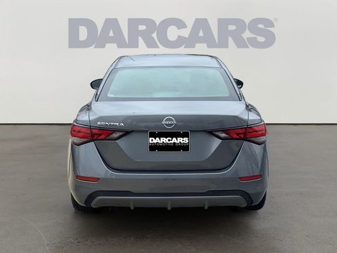 Used 2024 Nissan Sentra S image 6