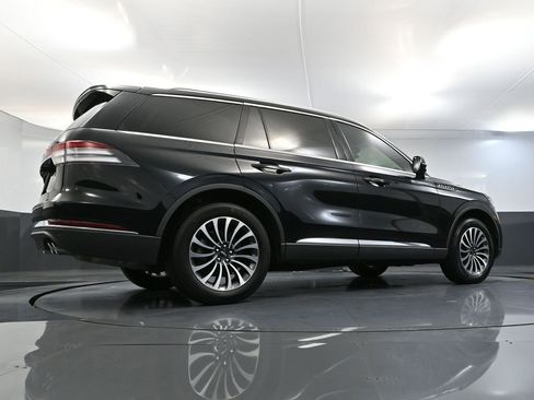 Used 2023 Lincoln Aviator Reserve AWD/4WD image 56
