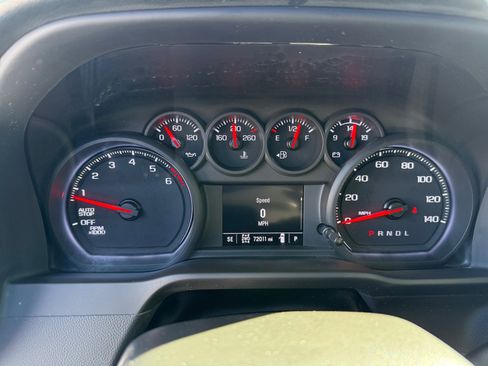 Used 2022 Chevrolet Silverado 1500 Custom image 17