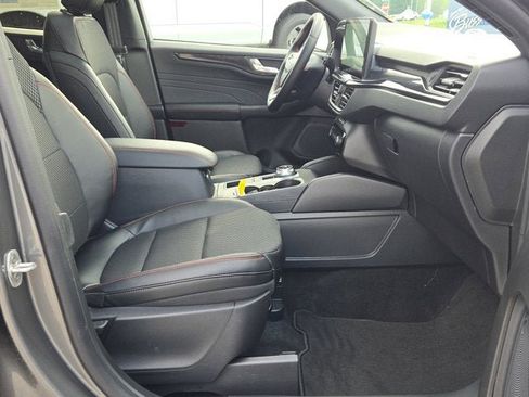 New 2025 Ford Escape ST-Line w/ Equipment Group 301A image 5