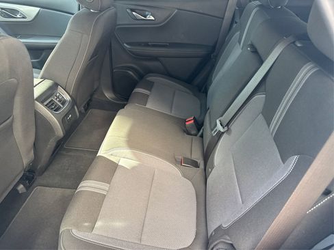 Certified 2025 Chevrolet Blazer LT image 12