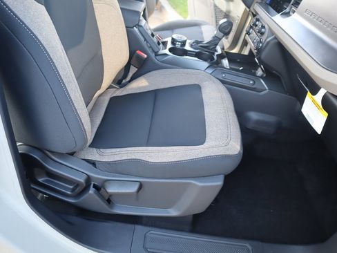 New 2025 Ford Bronco Big Bend image 14