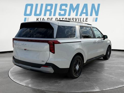 New 2026 Kia Carnival EX image 6