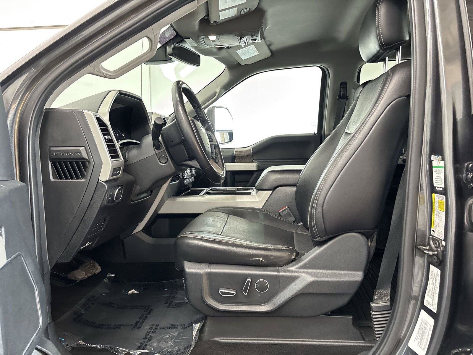 Used 2019 Ford F350 Lariat AWD/4WD image 13