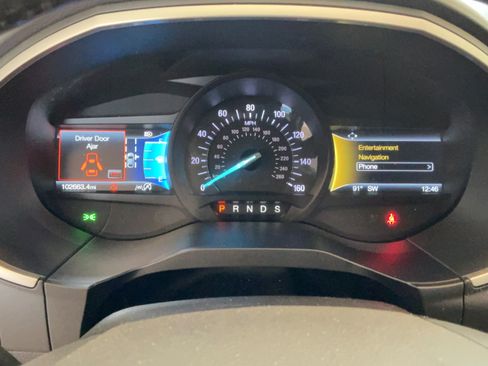 Used 2019 Ford Edge SEL w/ Equipment Group 201A FWD image 10