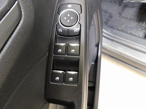 Used 2025 Ford Escape Active image 19