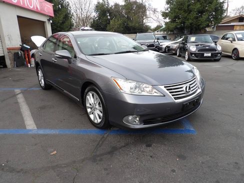 Used 2012 Lexus ES 350 FWD image 2