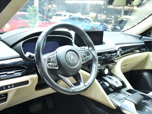 Used 2022 Acura MDX SH-AWD image 16