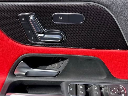 New 2026 Mercedes-Benz GLA 35 AMG 4MATIC image 21