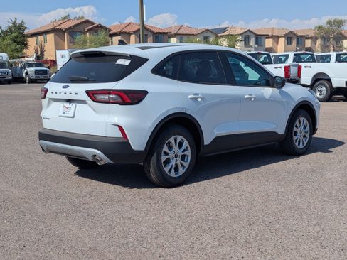 New 2026 Ford Escape Active image 30